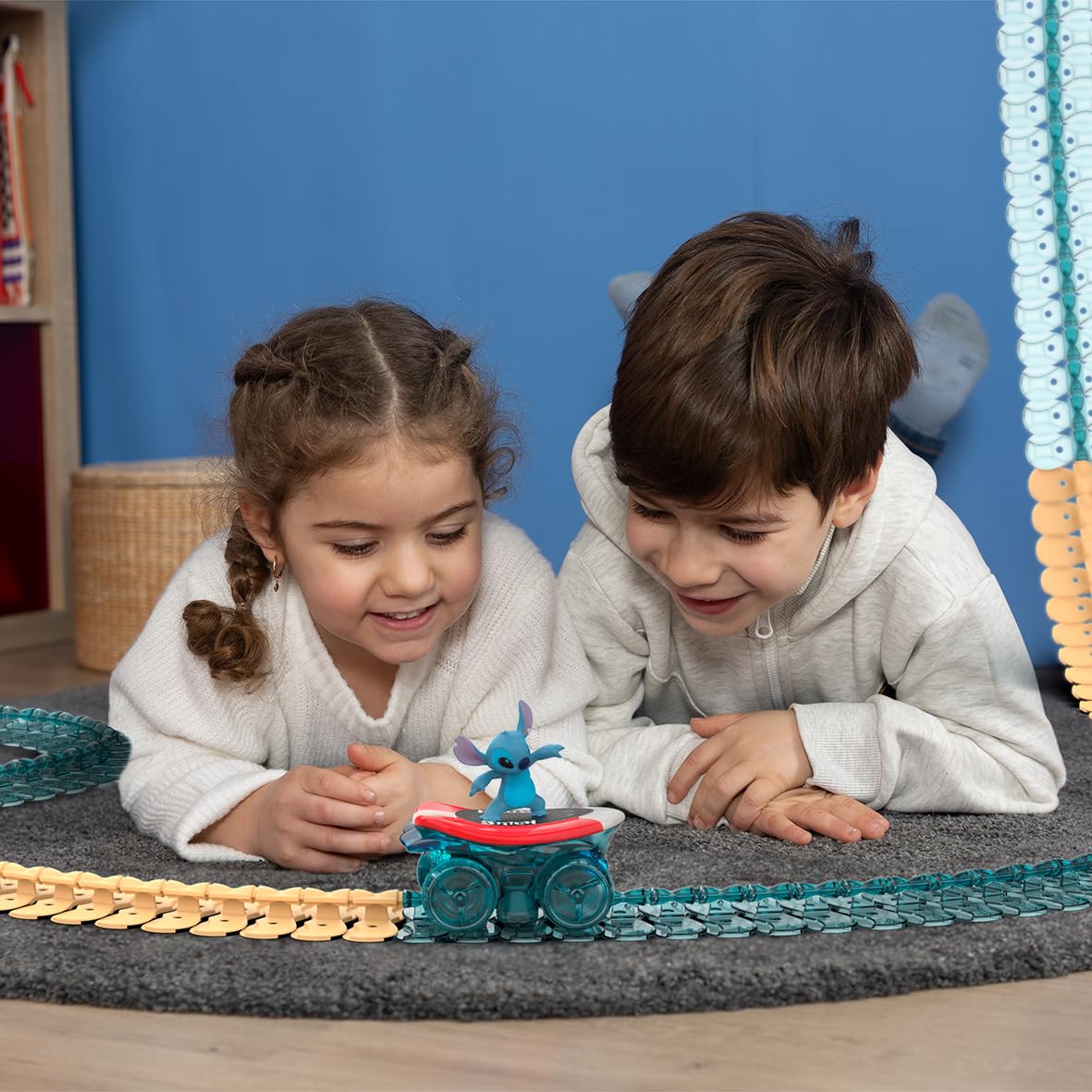 smoby-flextreme-stitch-rennbahn-set-autobahn-4-4-m-ab-4-jahren image 5
