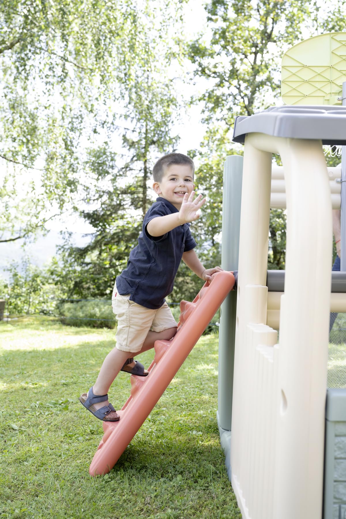 smoby-life-fun-center-spielhaus-recycled-mit-rutsche-outdoor image 5