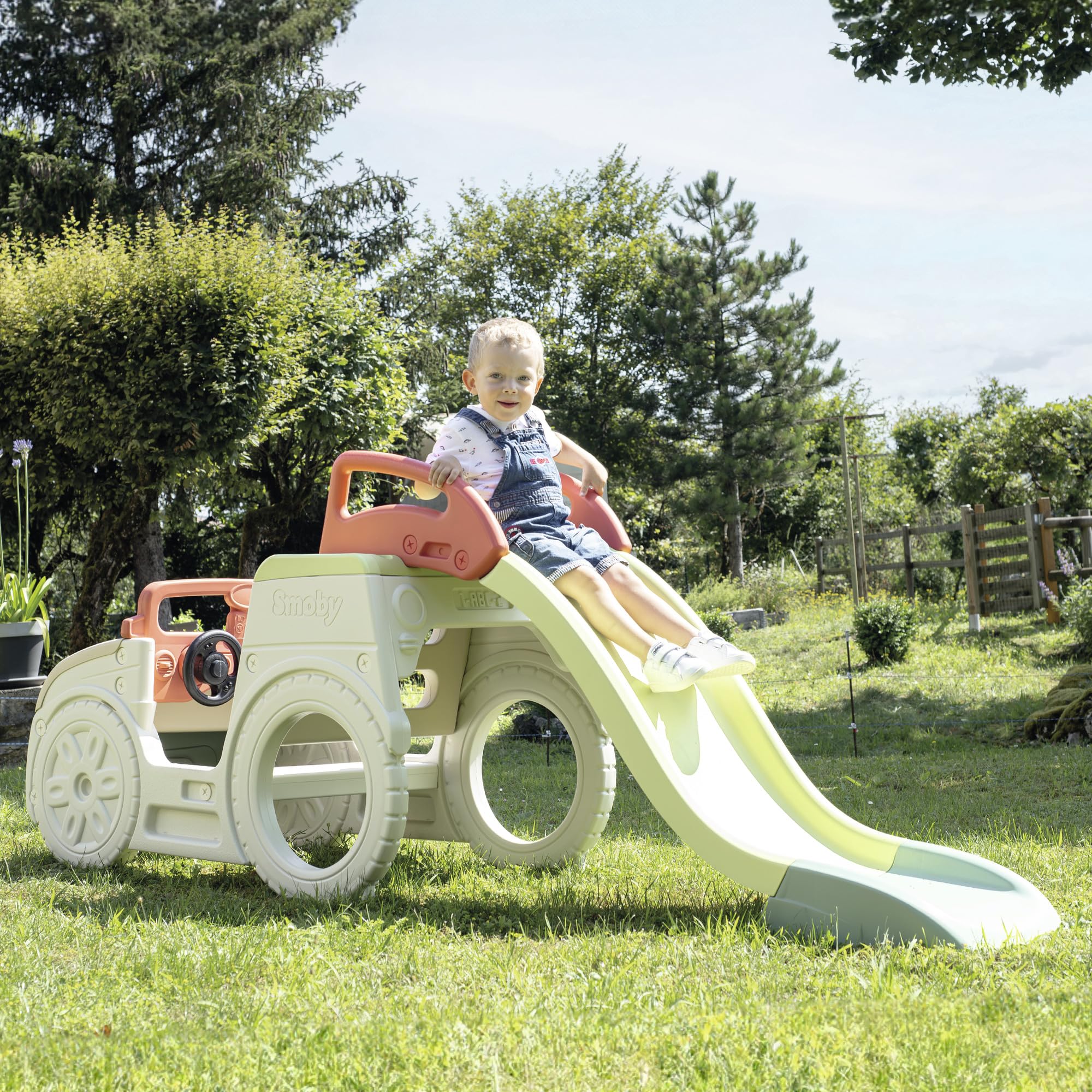 smoby-life-adventure-car-spielauto-recycelt-mit-rutsche image 4