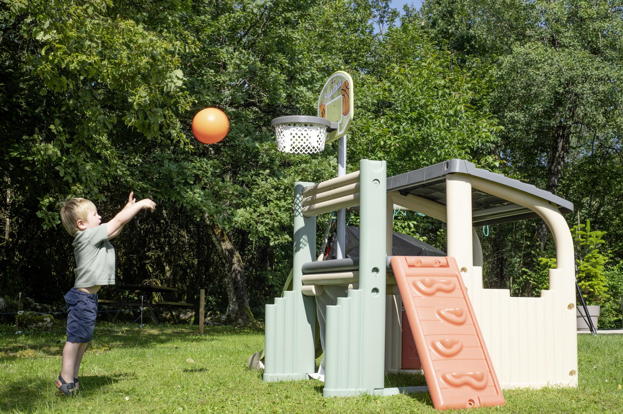 smoby-life-fun-center-spielhaus-recycled-mit-rutsche-outdoor image 7